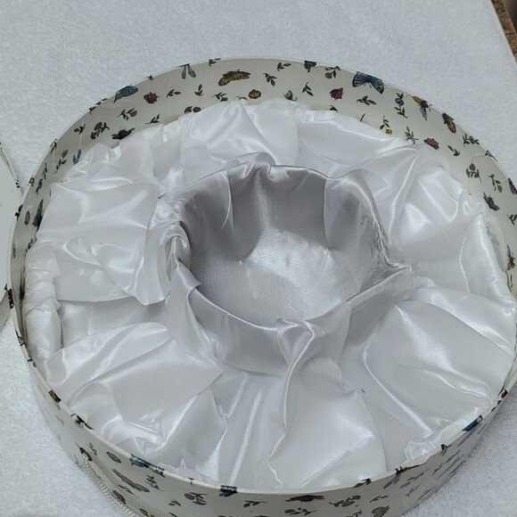 Porcelain Demitasse Teacups Saucers Butterflies (6) ITALIAN DESIGN CERAMICS vtg - Picture 12 of 16